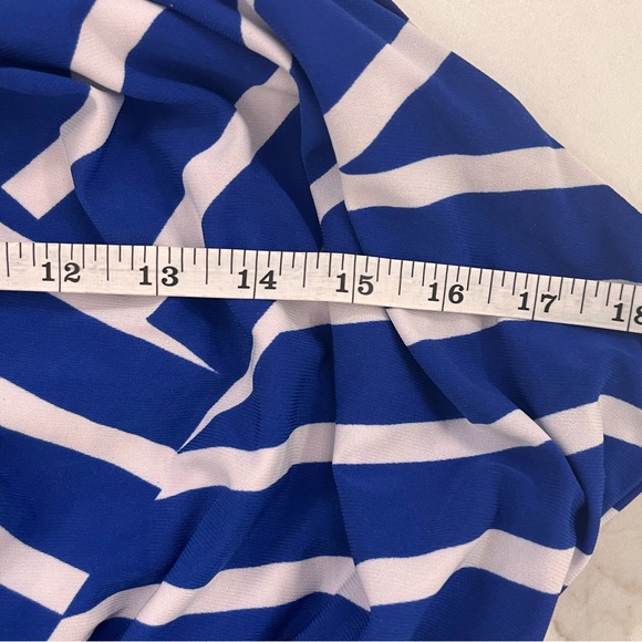 Chicos size 2 (large) royal blue and white maxi dress. chevron long. 12 - Picture 7 of 10
